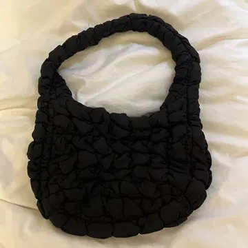 cos 퀼팅백 블랙