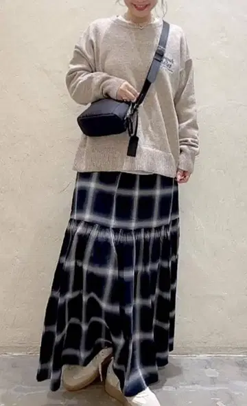 미사용 새상품 niko and - 옴브레 체크 캉캉 스커트 택 포함