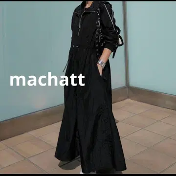 [ 새상품급 ] machatt 마차트 하프 지퍼 나일론 롱 드레스 원피스