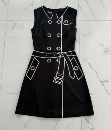 MOSCHINO BOUTIQUE 슬리브리스 원피스