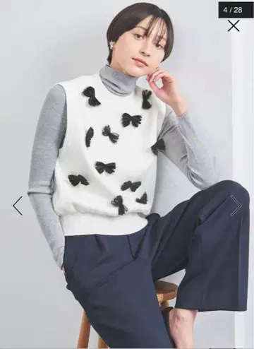 [ 한 번 사용 ] 유나이티드 애로우즈 3D 리본 크루넥 베스트