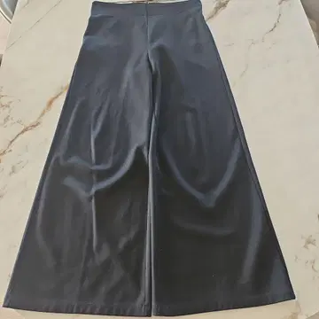 BORDERS at BALCONY 블랙 와이드 팬츠