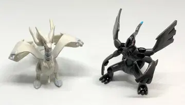 레트로 레시라무 제크로무 피규어 2개 세트 포켓몬