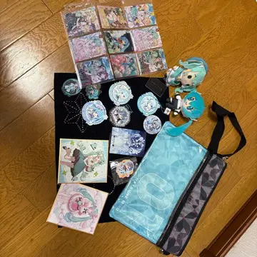 하츠네 미쿠 굿즈 묶음 판매