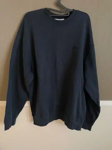 A.P.C. JW ANDERSON 맨투맨 L