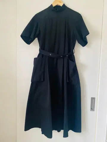 foufou THE DRESS 독일 메디 하이넥 드레스 블랙