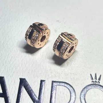PANDORA 스파클링 핑크골드 클립 참