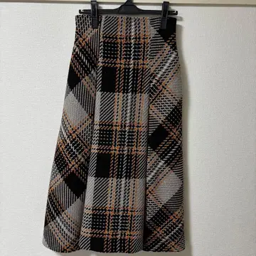 SNIDEL 로빙 체크 스커트