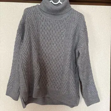 어반 리서치 라보 터틀 니트