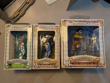 죠죠의 기묘한 모험 피규어 3체 세트