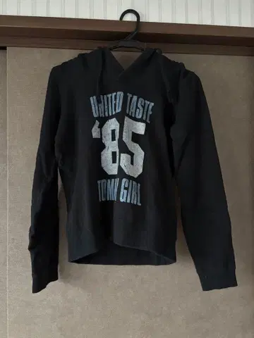 토미걸 후드 부착 후드티 M 블랙