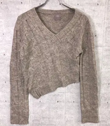 GLOW AND NYMPH 한국 모드 신진 기예 비대칭 니트