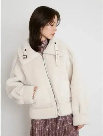 SNIDEL 리버서블 보아 봄버 자켓