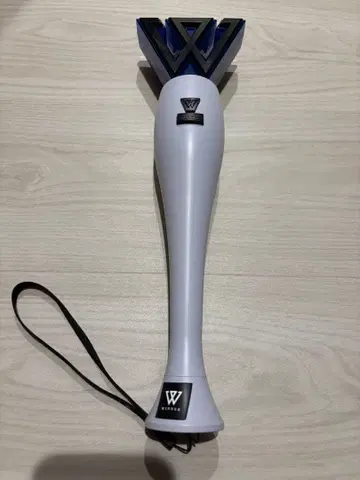 Winner 응원봉 화이트 한국판