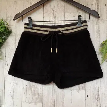 평평하게 놓음 허리 33 밴딩 있음 밑위 23