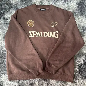 [ SPALDING ] 맨투맨 브라운