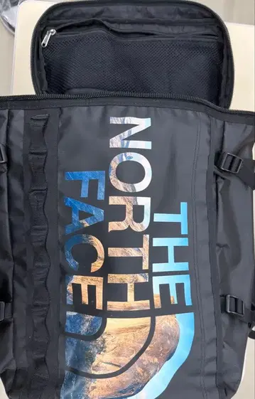 THE NORTH FACE 블랙 백팩