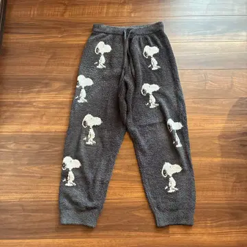 컨디션 최상 gelato pique PEANUTS 스누피 올 패턴 팬츠