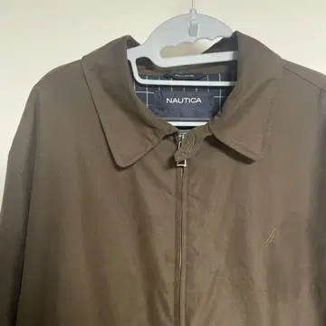 새상품급 NAUTICA 스윙탑 브라운 사이즈 XL