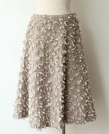 미나 페르호넨 루미 스커트