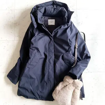 새상품급 어반 리서치 도어스 그린 다운 롱 자켓 네이비