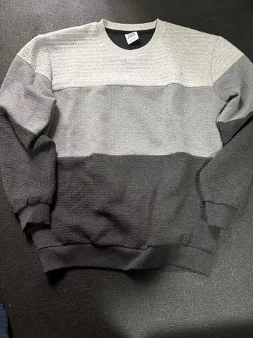 ZARA 그레이 계열 크루넥 니트 XL