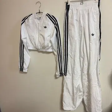 adidasoriginal 셋업 xs