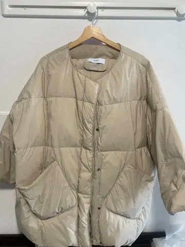 wee9s 베이지 노카라 자켓