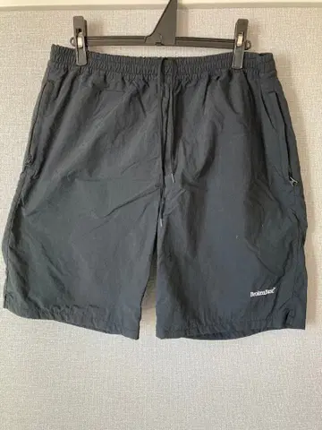 BrokenBase 블랙 숏팬츠