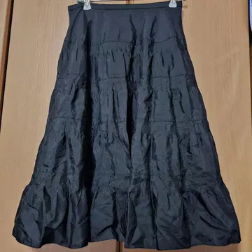 프란코 페라로 플레어 스커트 블랙