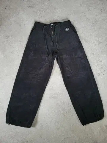 Acoustic Outdoor 블랙 코듀로이 워크 팬츠