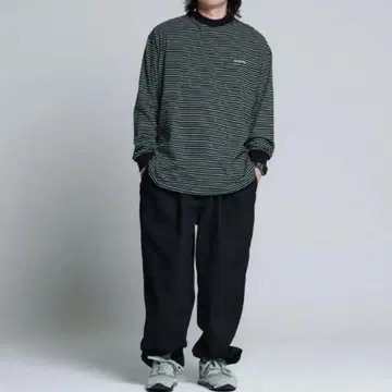 ALOUND TWO TUCK TAPERED CHINO PANTS