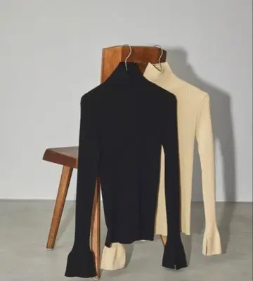 투데이풀 todayful 플레어 커프스 리브 니트