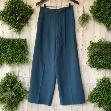 평평하게 놓음 허리 35 밴딩 있음 밑위 33