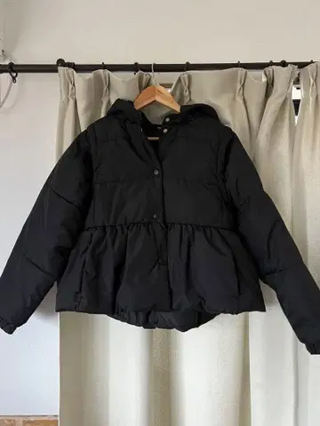 coca 페플럼 아우터 블랙