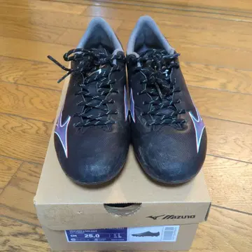 미즈노 축구화 블랙 스파이크