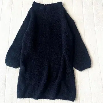 라토타리테 알파카 혼방 울 혼방 스웨터 니트 블랙