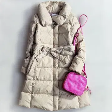 새상품급 매킨토시 철학 여배우 옷깃 롱 다운 코트 베이지
