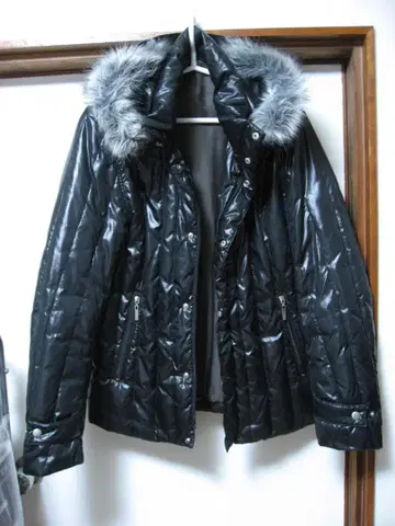 새상품급 JUNMEN 준맨 다운 자켓 사이즈 M 블랙