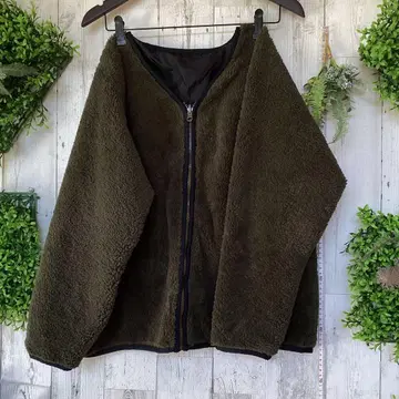 평평하게 놓음 가슴 너비 55 소매 폭 24