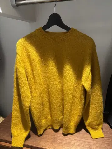 바토너 2024AW 모헤어 니트