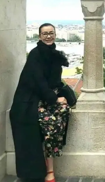 하우스 오브 로터스 house of lotus 블랙 울 롱 가디건