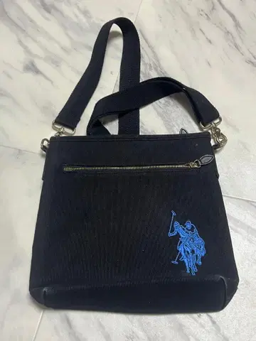 U.S. POLO ASSN. 블랙 숄더백