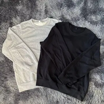 [ UNIQLO ] 크루넥 스웨트 셔츠 2색 세트 그레이 x 블랙