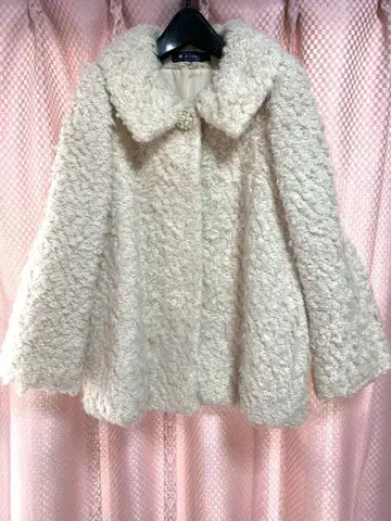 엠즈 그레이시 숏코트 38 아이보리