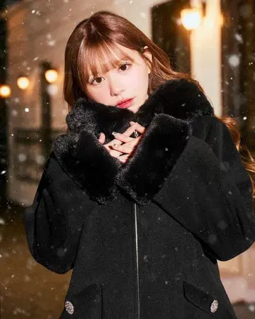 미셸 마카롱 미 실루엣 A 라인 코트