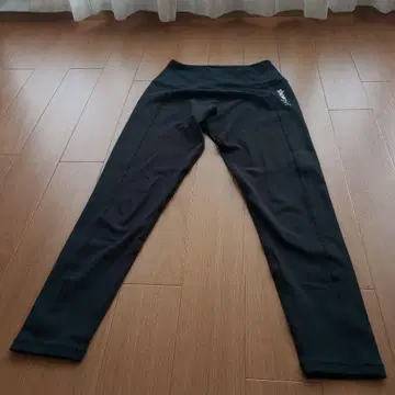 가격 인하! showgirl 블랙 레깅스 슬림핏