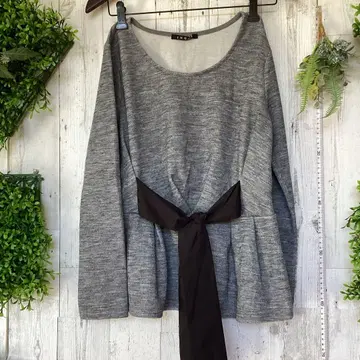 평평하게 놓았을 때 가슴 너비 46