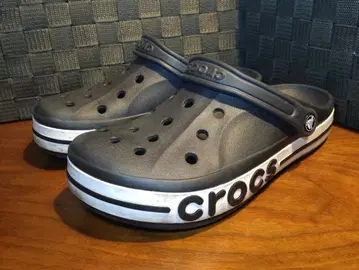 crocs 블랙 클로그 샌들 26cm M8W10