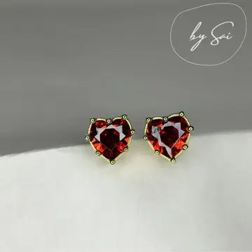 진홍 스톤 귀걸이 하트형 7mm 귀여운 세련된 수수한 기프트